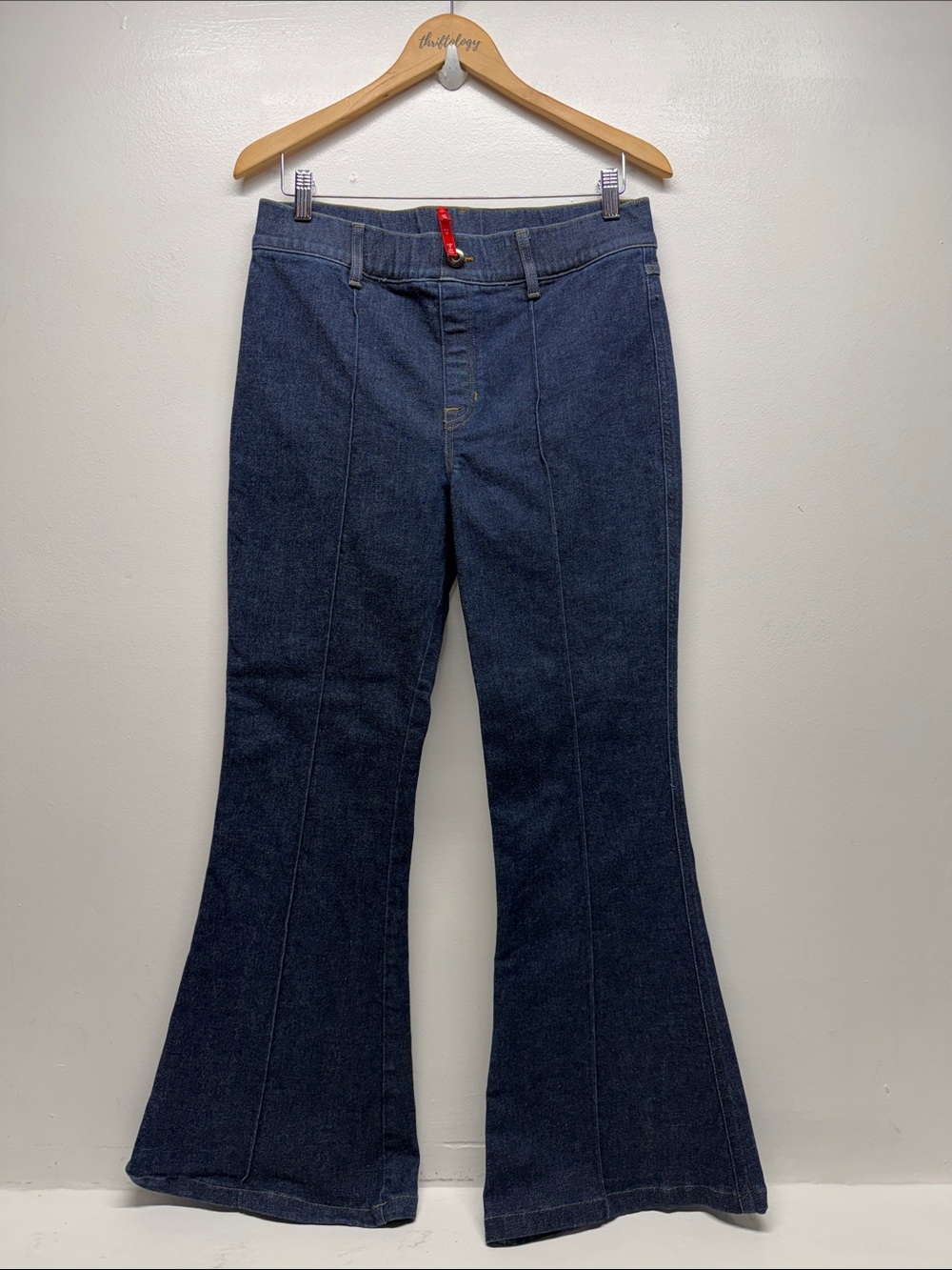 Spanx Jeans Pintuck Flare Seam Front Denim Pant Cotton High Rise Blue Size Large - Picture 2 of 10